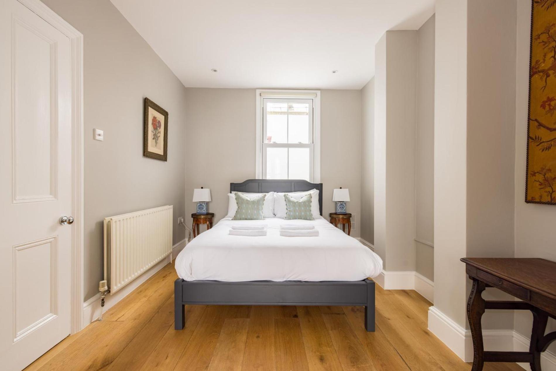 The Thames Embrace 3 Bedroom And Garden House In Battersea * London