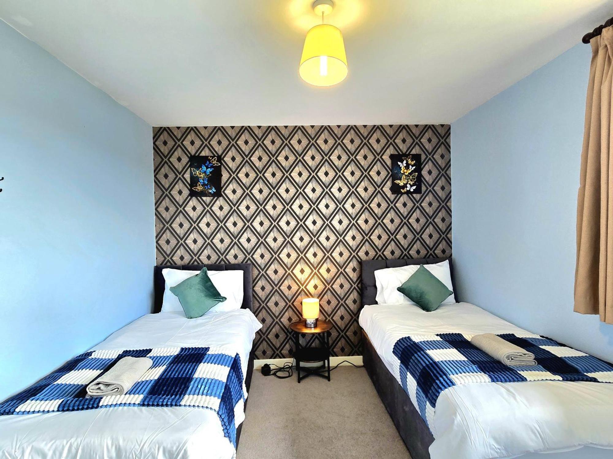 Lejlighed Spectacular 3br 2bath Rooftop Sky-views With Parking London