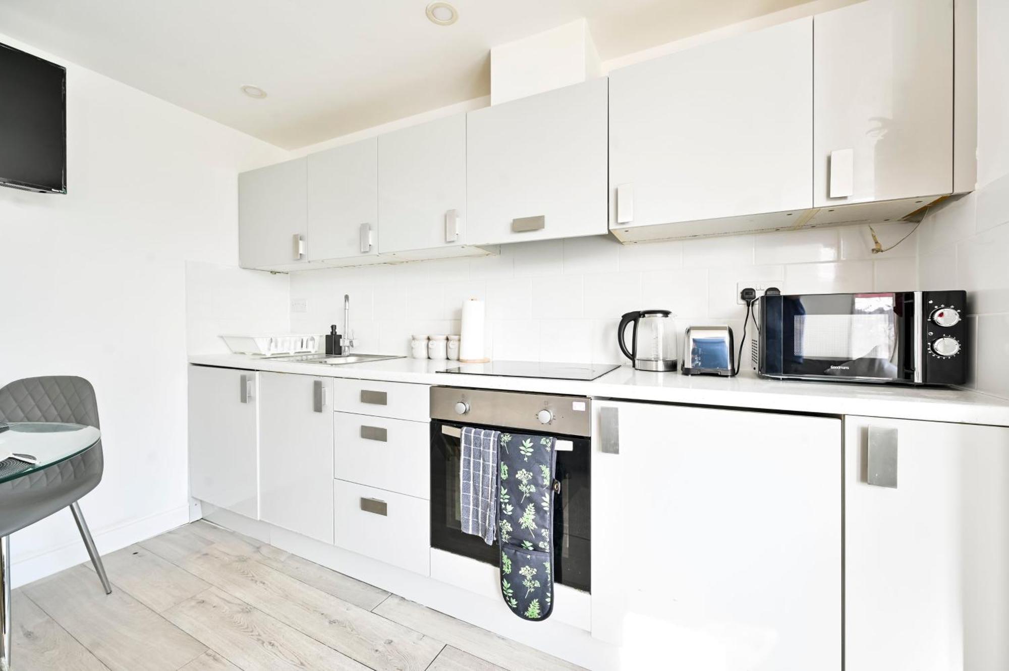 Bright & Comfy 1 Bed Near Catford Station * Londres