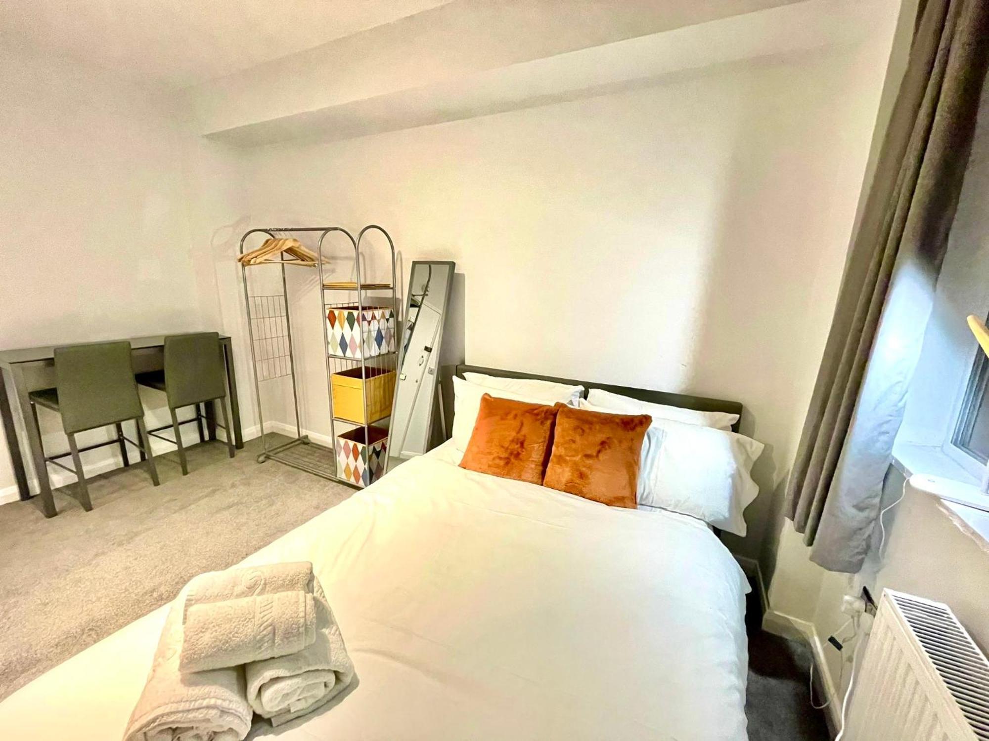 Modern Studio, Prime Location, Stunning View Appartement Londres