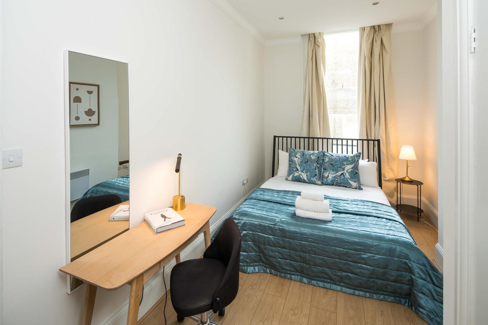 F1 Earlscourt-kensington-highstreet-ac * London