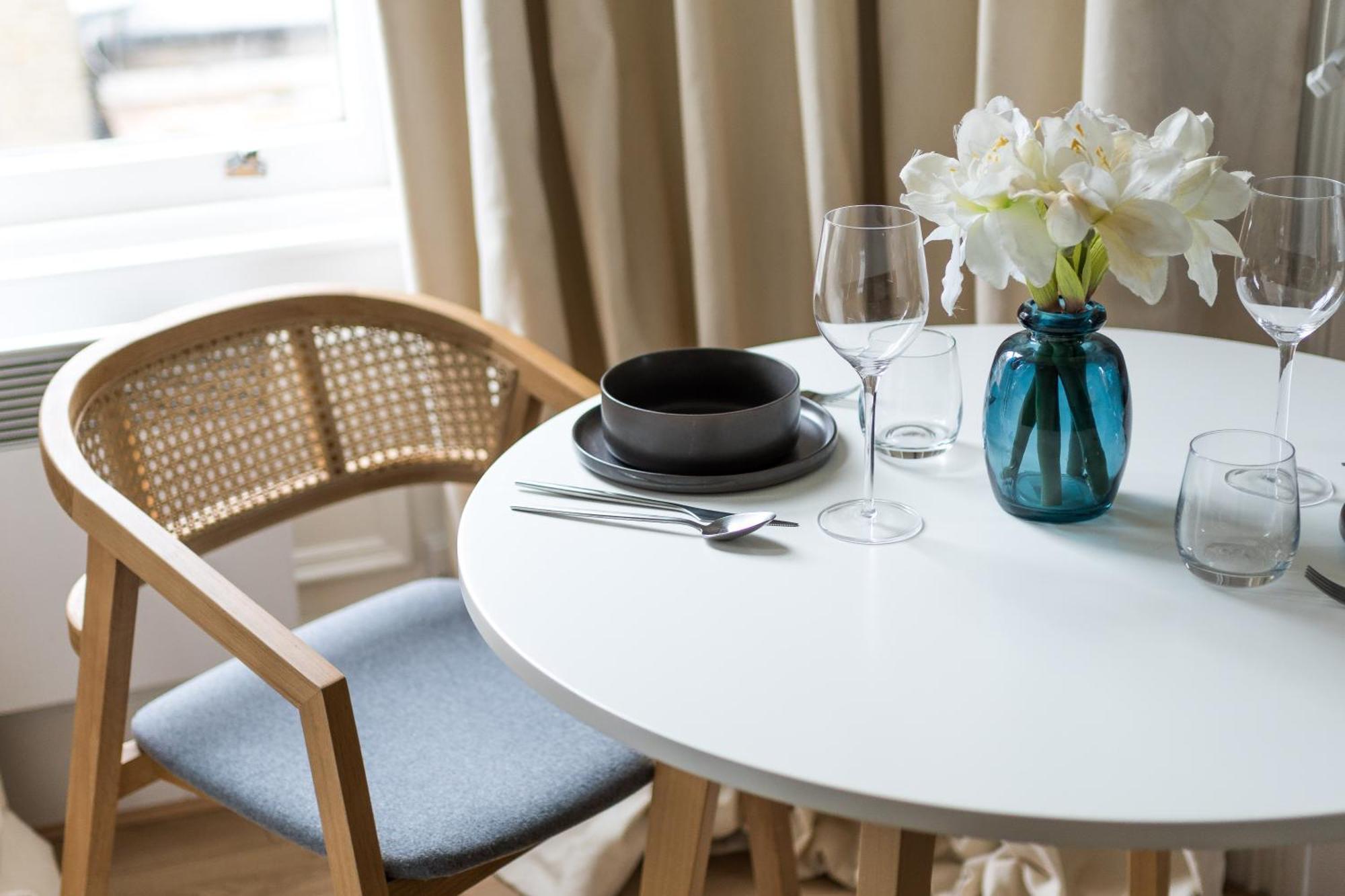 Apartment F1 Earlscourt-kensington-highstreet-ac