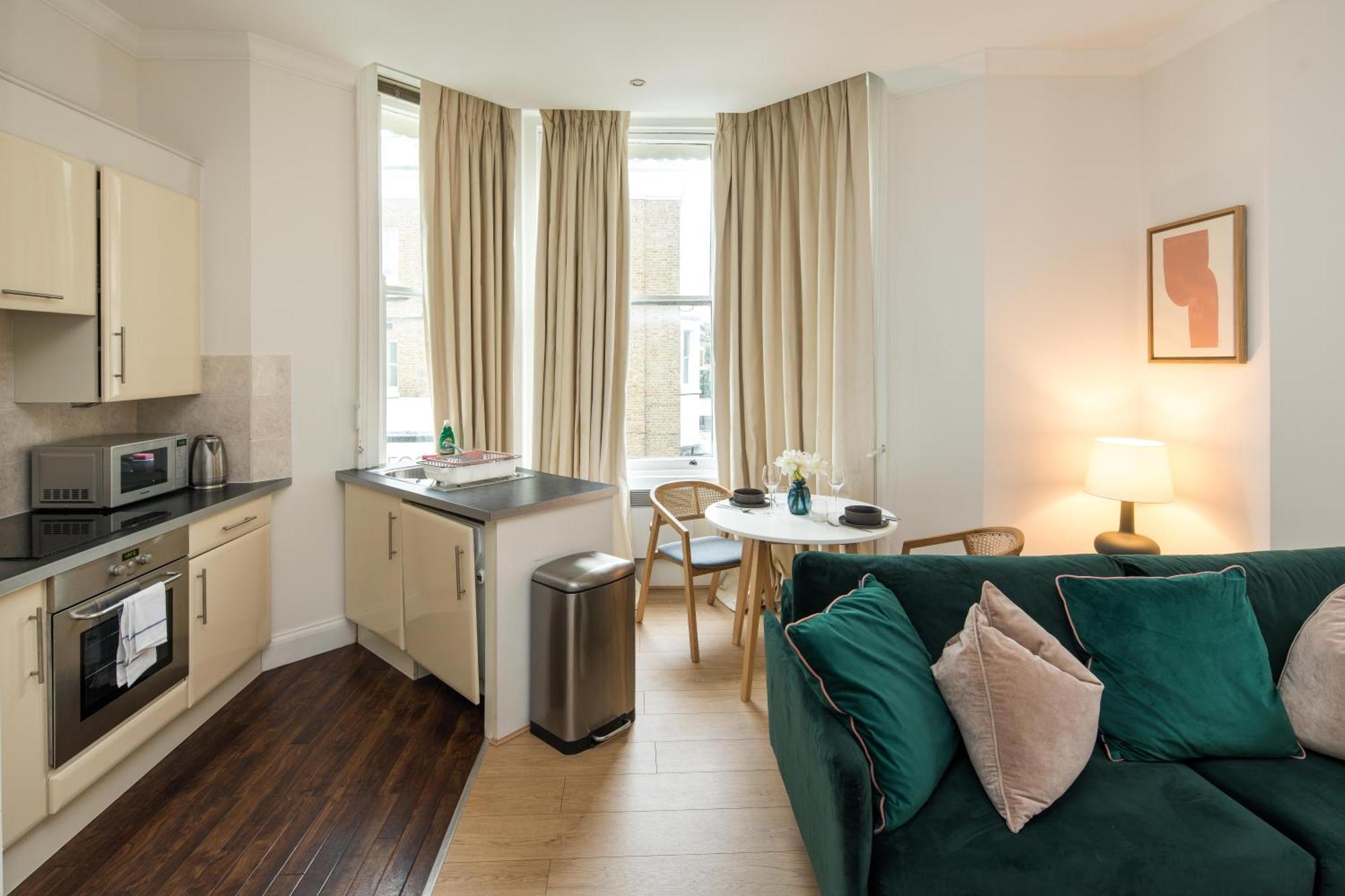 Apartment F1 Earlscourt-kensington-highstreet-ac London