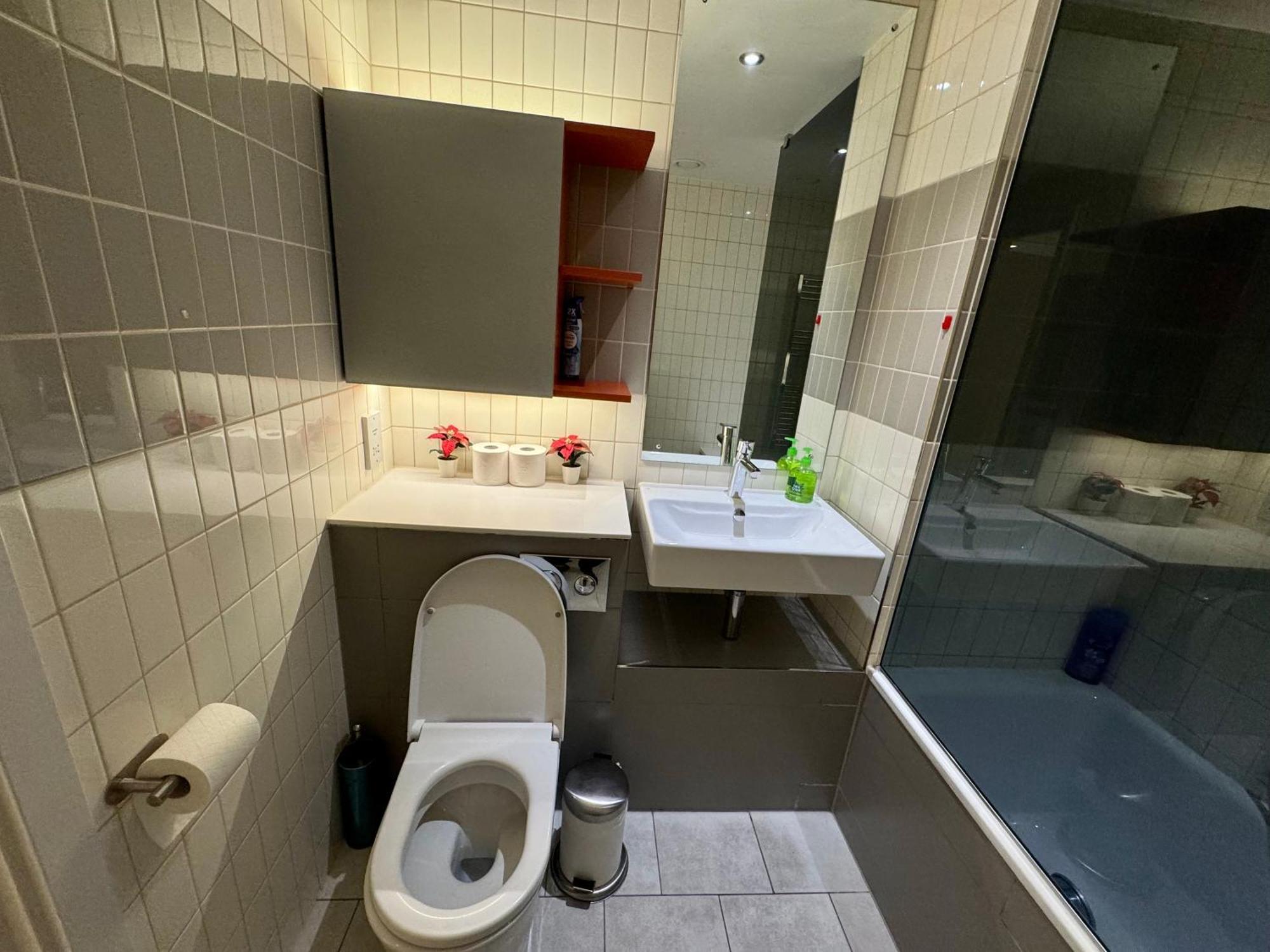 Excel Cosy With Balcony & River View Close To O2 Arena, Cable Car, City Hall Lejlighed *
