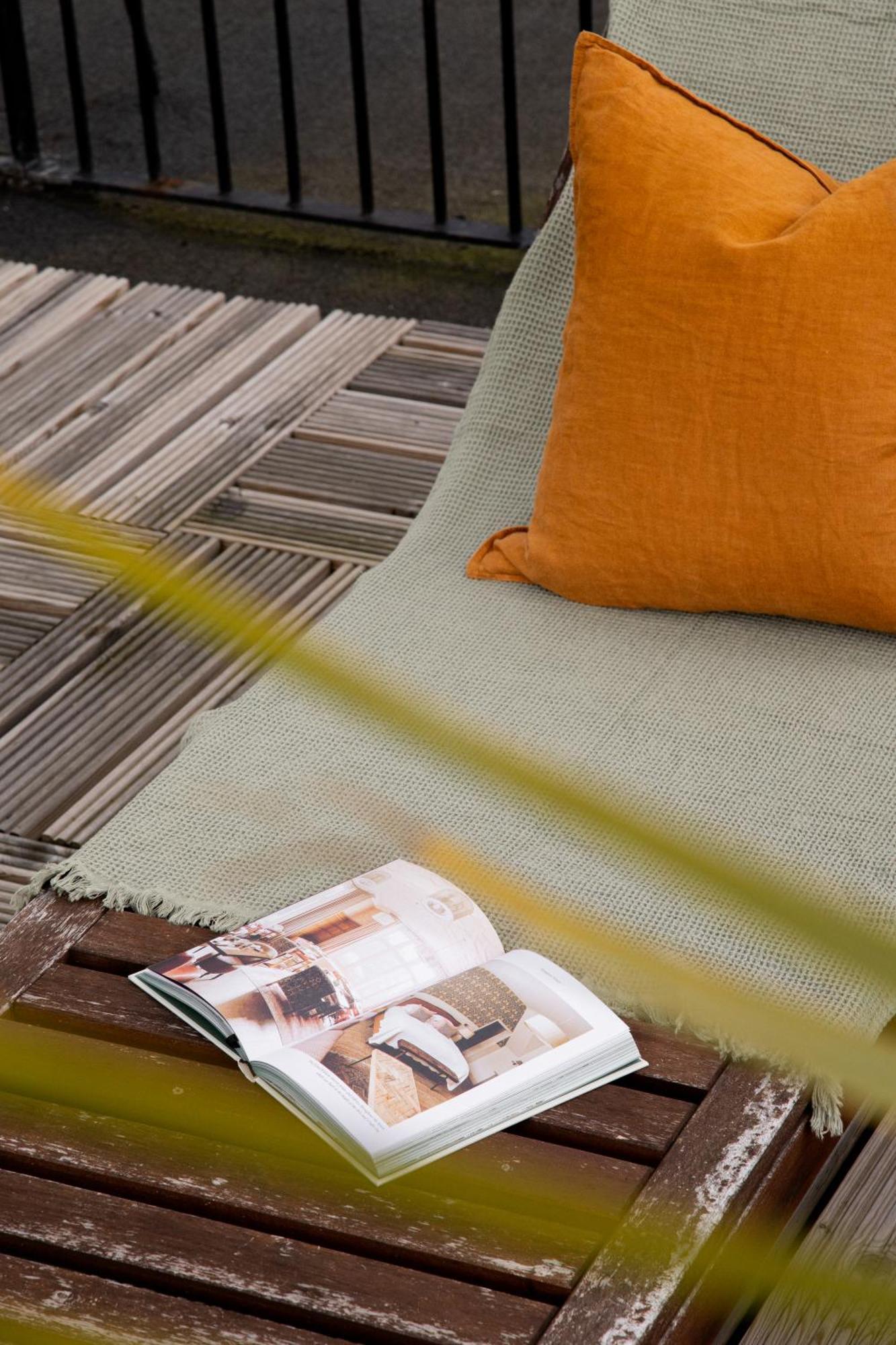 Luana's Stunning Rooftop *