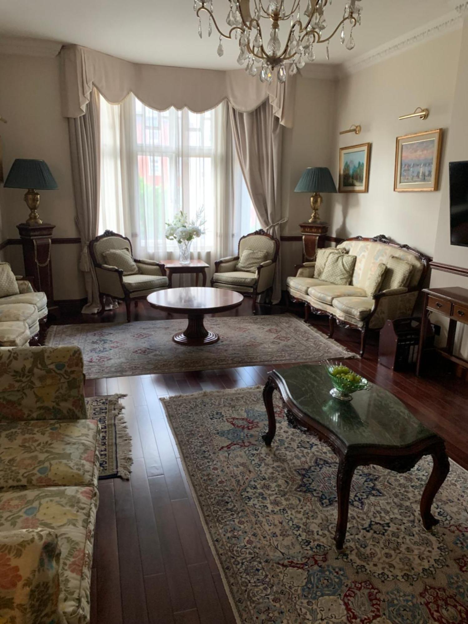 Baker Street 3 Bedroom And 3 Bathroom Fabulous Flat Londres