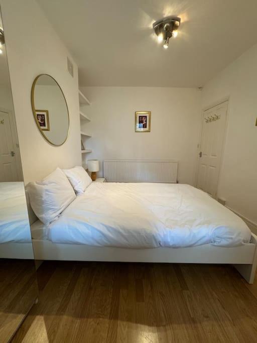 Apartment Modern 5 Min To Stations *