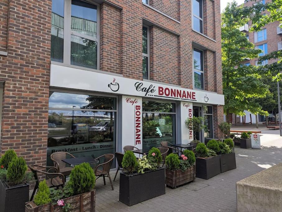 Premium Offers L Last-minute L Remigro Short Lets L 1 Bed Flat L Royal Docks L Airport & Excel L 2 Bed St Albans L Family Friendly L Near Bus Stop L Centre L Book Today With Remigro Londres