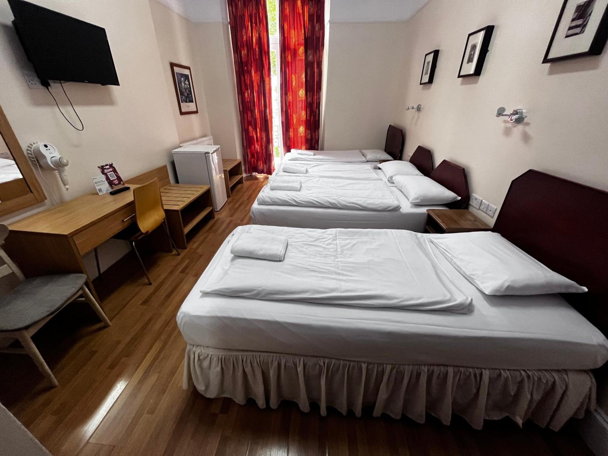 Hotel Dolphin - The London