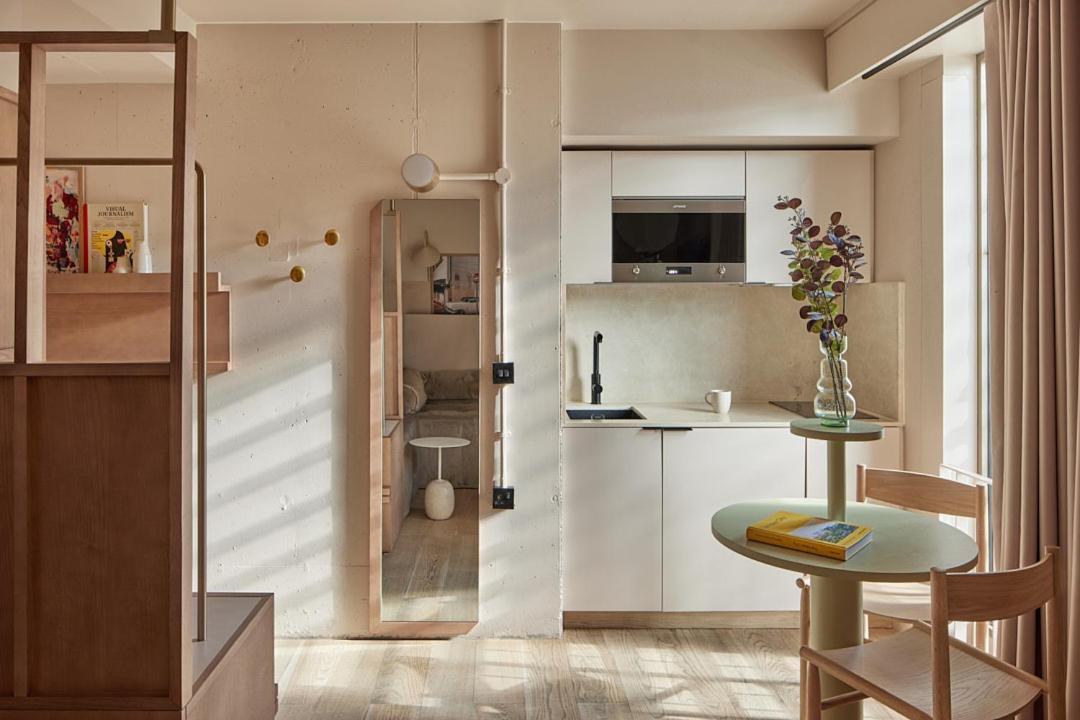 Buckle Street By Locke Hotel 4*