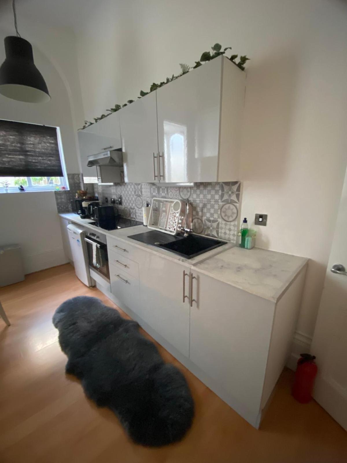 Stylish Flat In Prime Location Near Hyde Park Lägenhet *