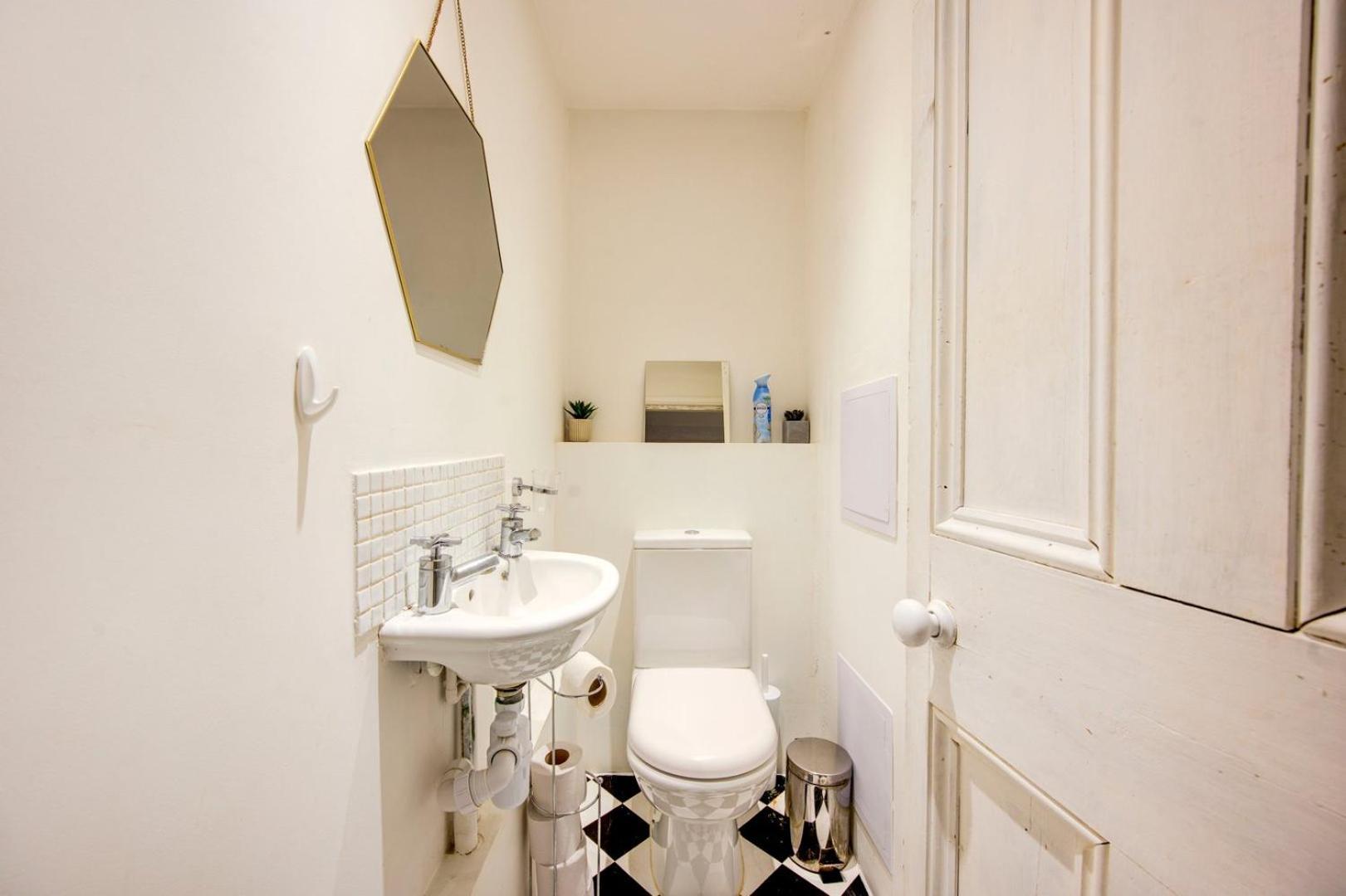 Leilighet Guestready - Tree Top Views Near Chelsea London