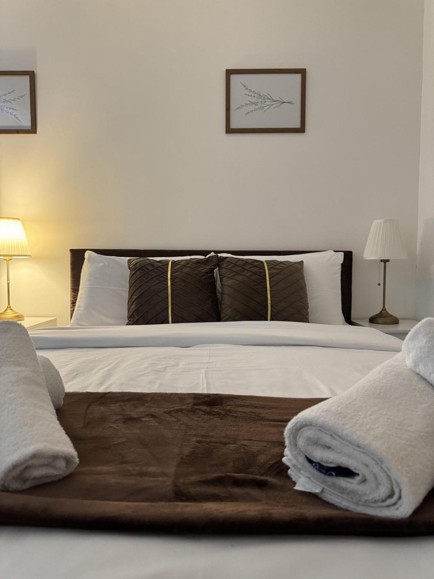 Cozy Overlooking Emirates Stadium Apartment *