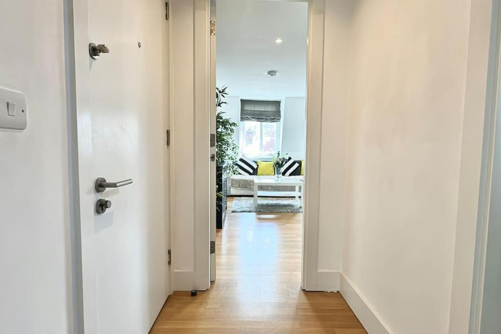 Apartment Inactive London