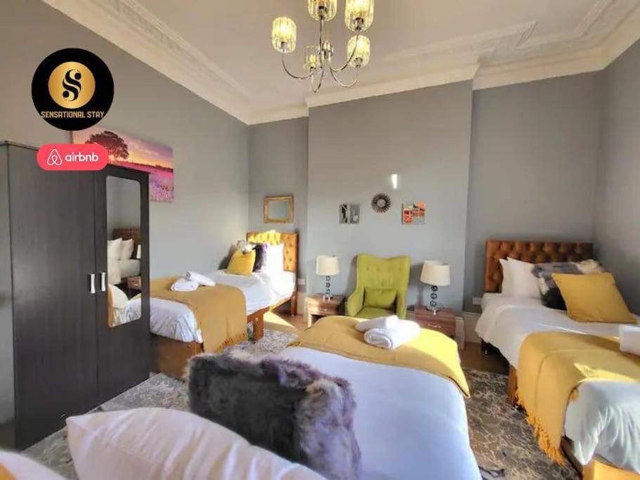 2 Bed 5 Beds By Sensational Lägenhet *