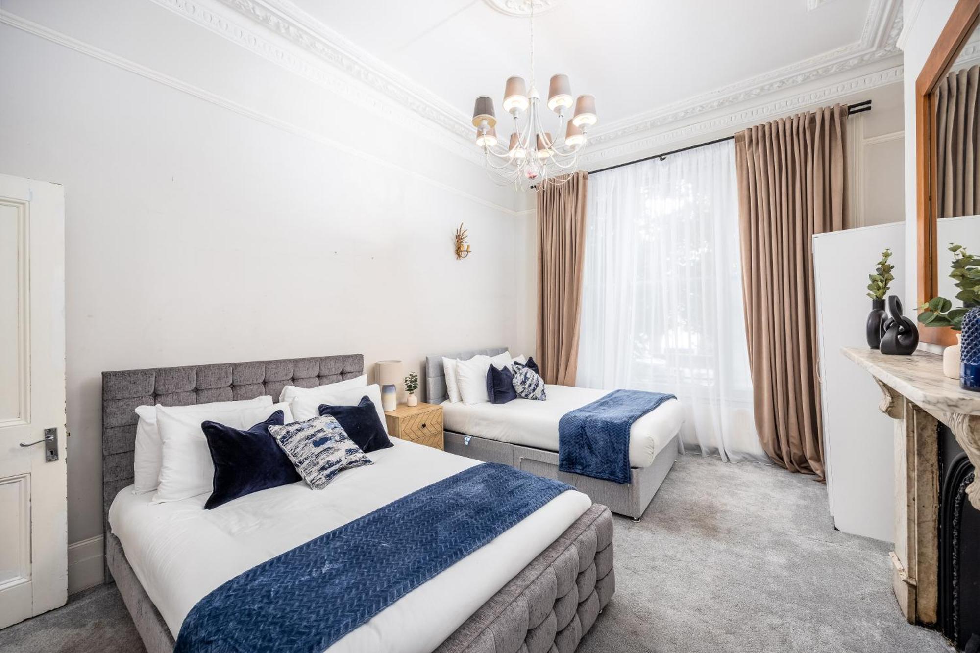 Appartamento Elegant & Spacious - Minutes To Kensington Londra