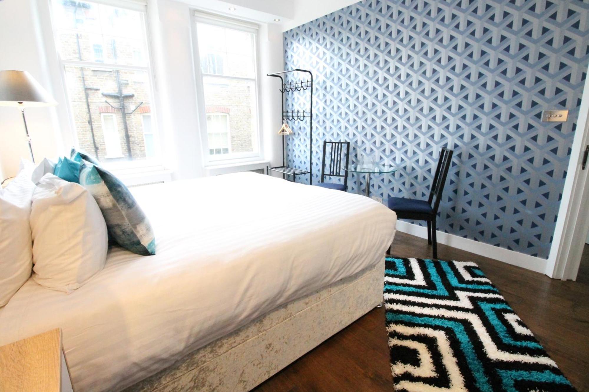 Contemporary 3 Double Bedroom 2 Bathroom Haven In The Heart Of Chelsea Exquisite With A Designer's Touch Lägenhet *