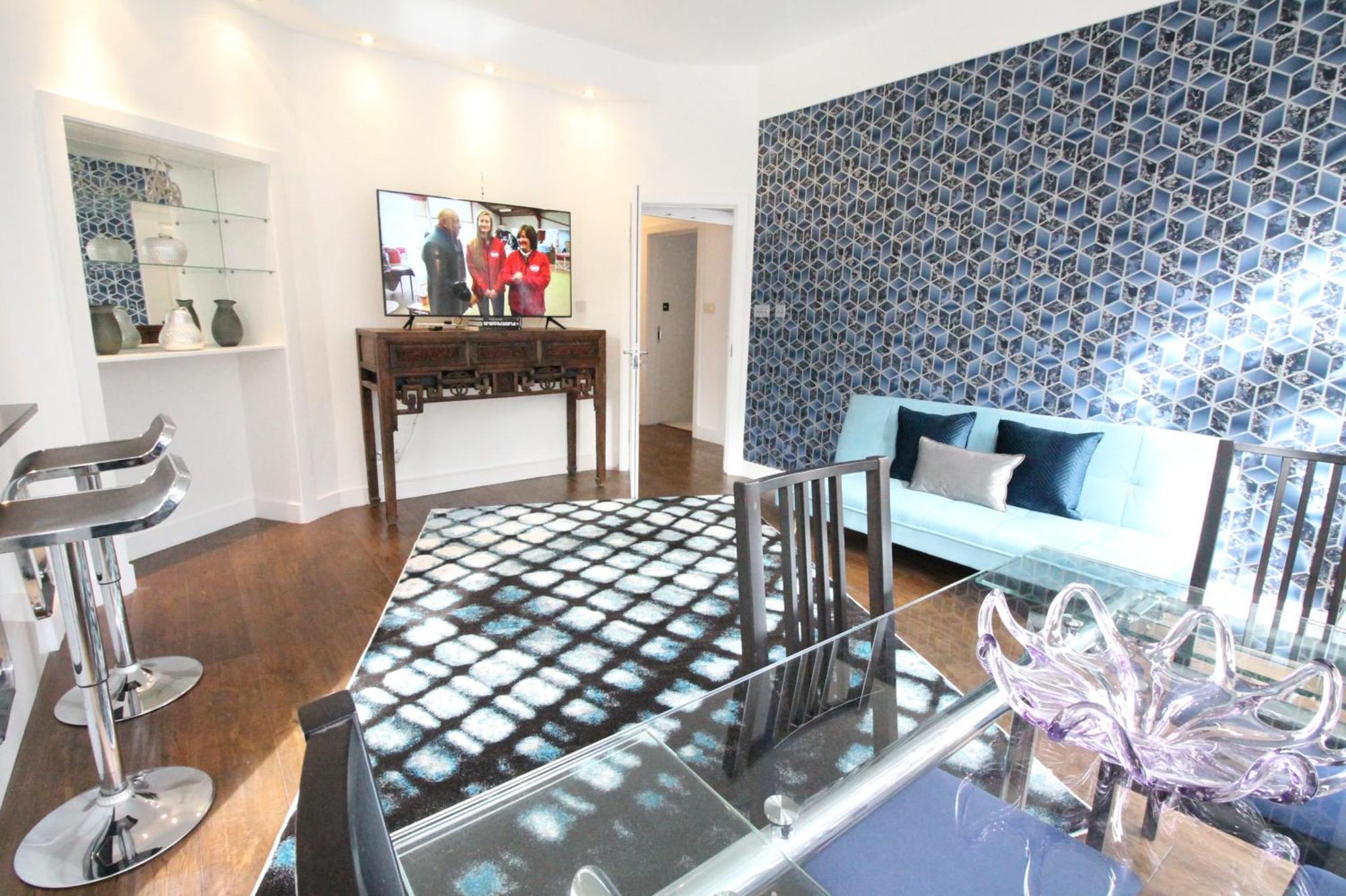 Appartement Contemporary 3 Double Bedroom 2 Bathroom Haven In The Heart Of Chelsea Exquisite With A Designer's Touch Londen