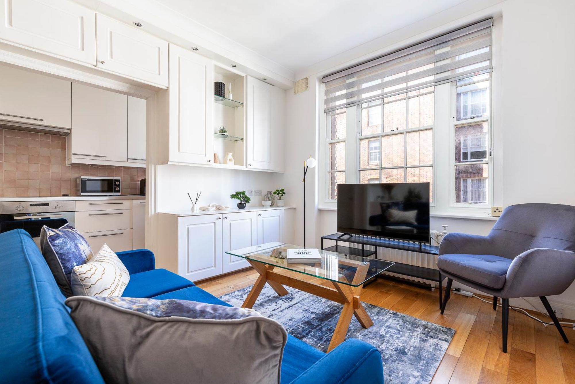 Modern 2 Bedroom Flat Near Queensway Lägenhet
