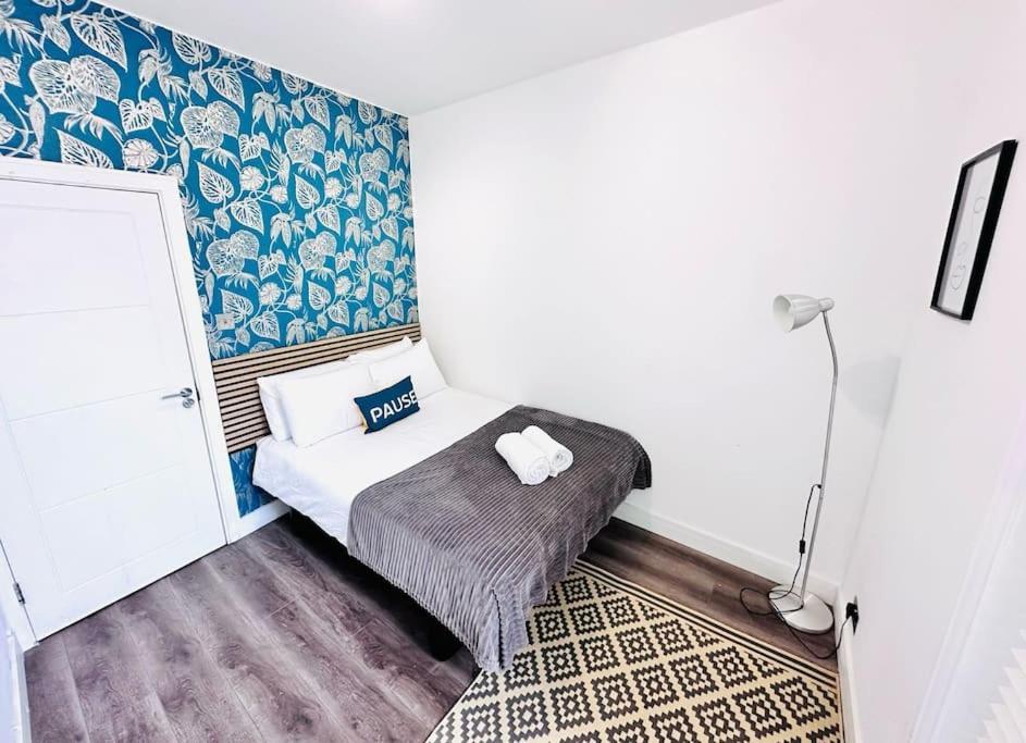 Luxury Flat Hyde Park Super Location For Tourists * Londra