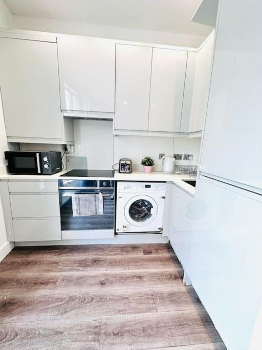 Appartamento Luxury Flat Hyde Park Super Location For Tourists Londra