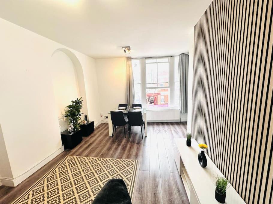 Luxury Flat Hyde Park Super Location For Tourists Appartamento Londra