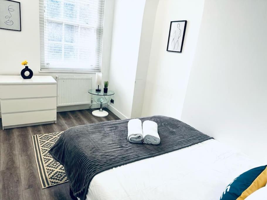 Luxury Flat Hyde Park Super Location For Tourists * Londra