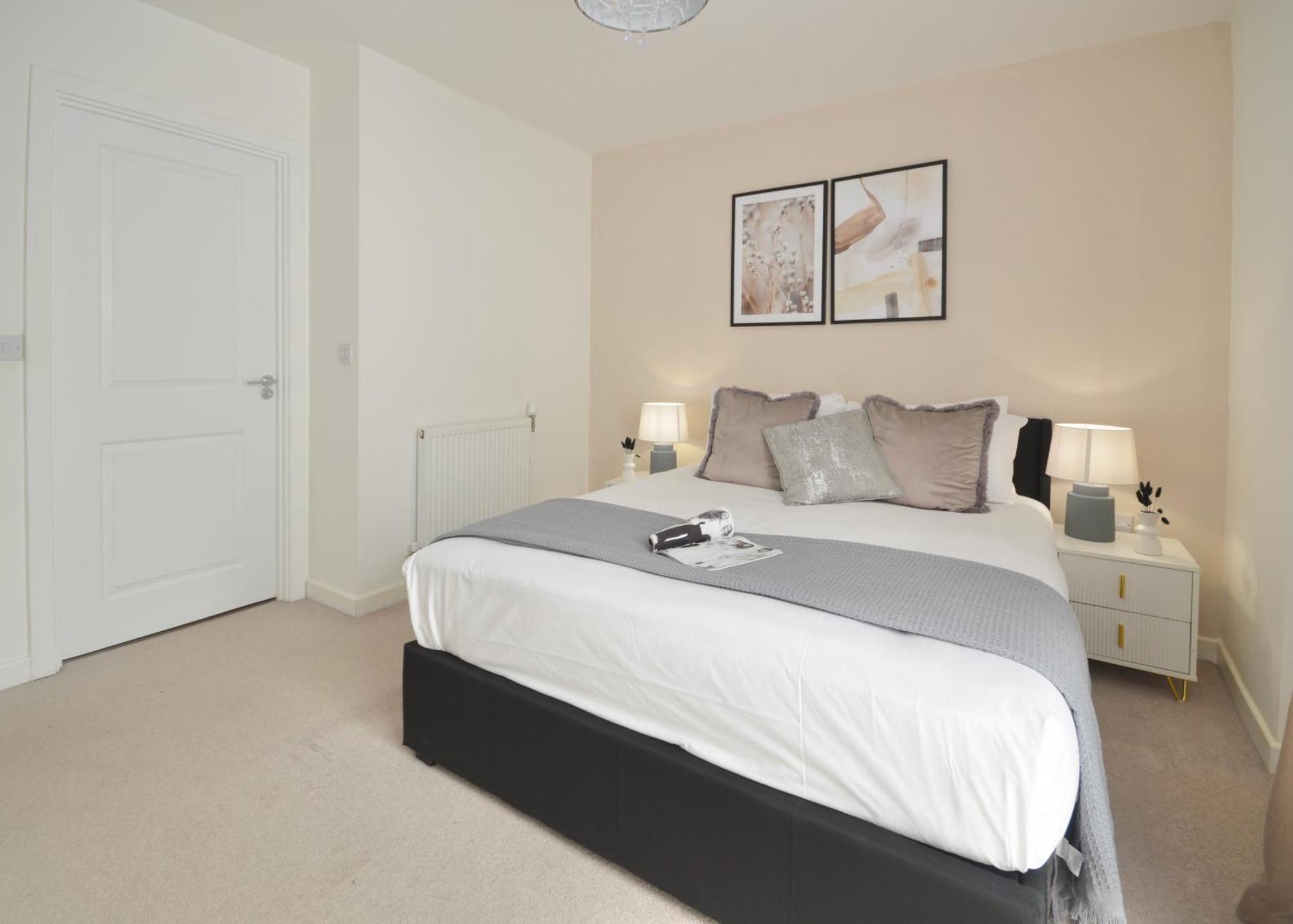 Modern 2 Bedroom Steps From Vauxhall St Appartamento