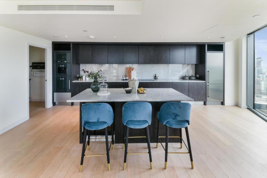 High Level, Two Bedroom Appartement *