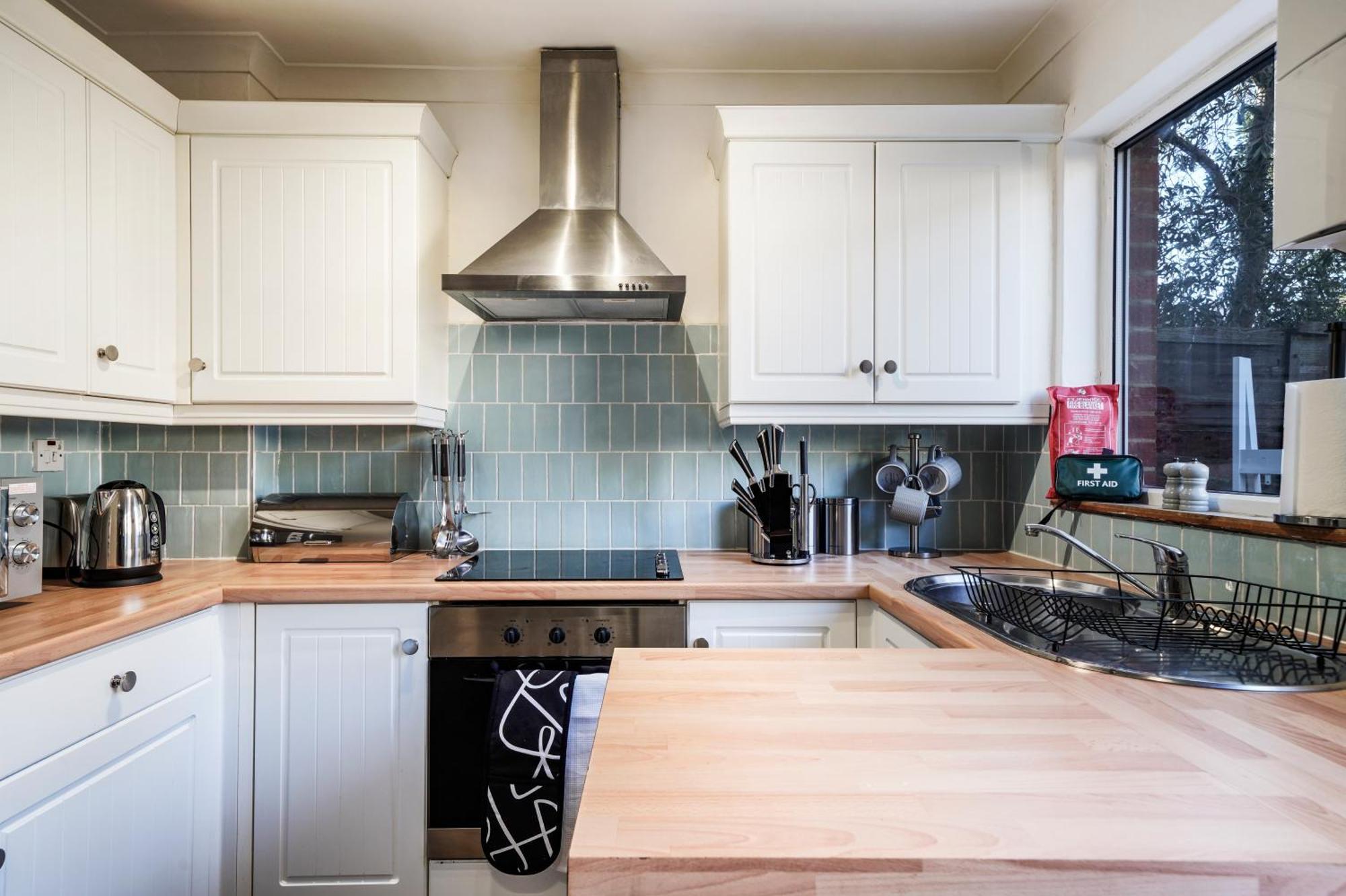Feriehus 40 Percent Off! - Delightful Abode In - Garden