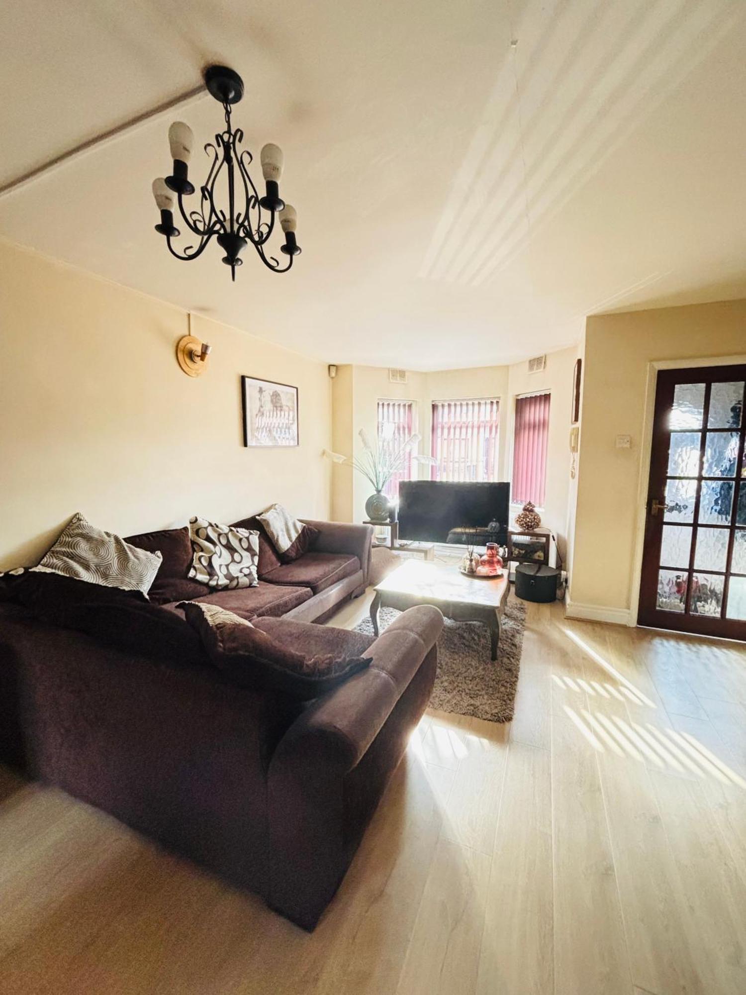 City Airport Serviced House London