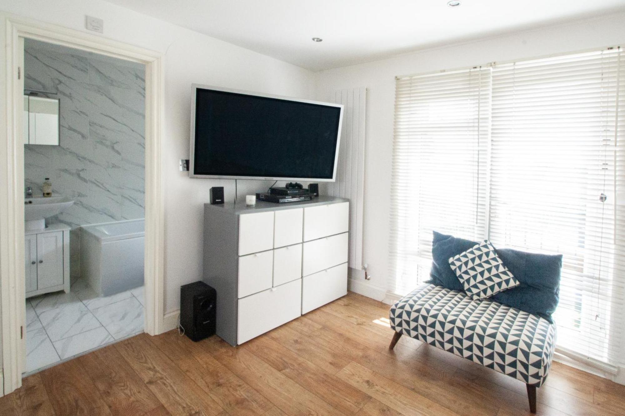 Lejlighed Beautiful 4 Bedroom With Garden Sleeps 10