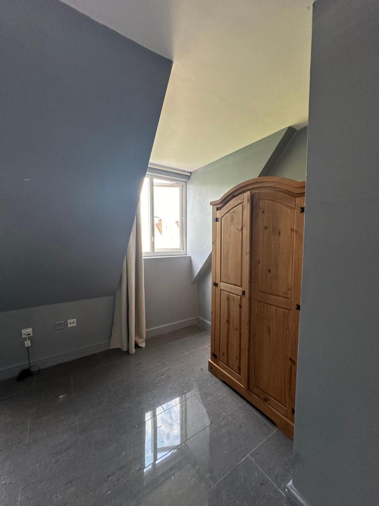Luxury In Rooftop Penthouse In Central London, Shared Flat Rum i privatbostad London