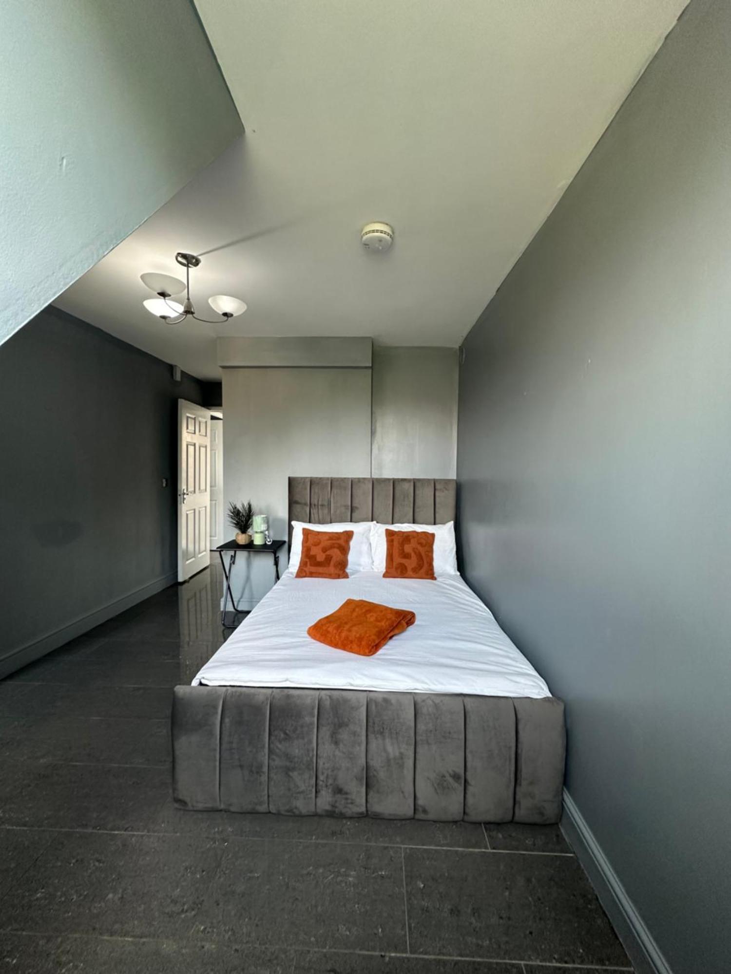 Rum i privatbostad Luxury In Rooftop Penthouse In Central London, Shared Flat *
