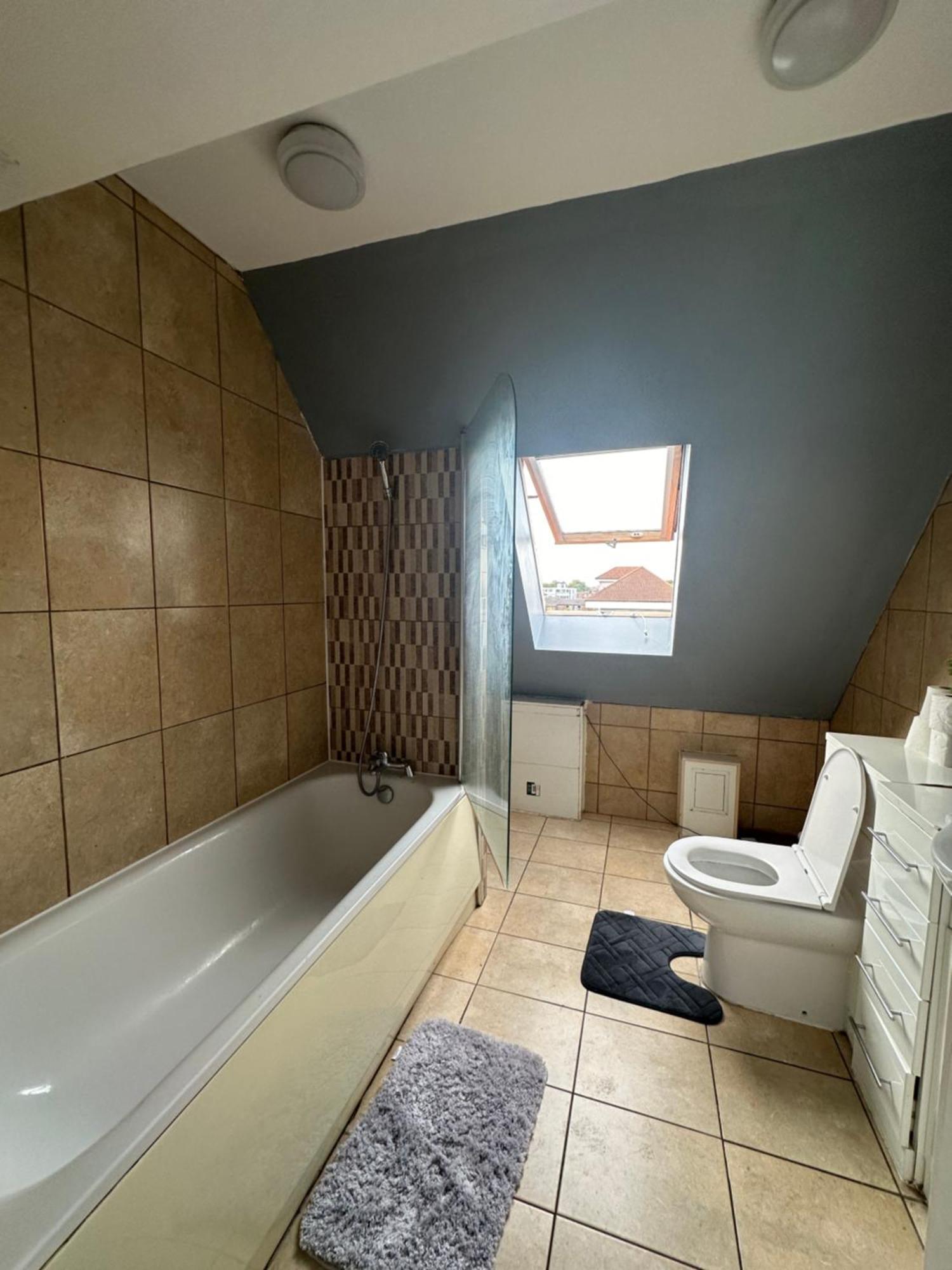 Luxury In Rooftop Penthouse In Central London, Shared Flat Rum i privatbostad