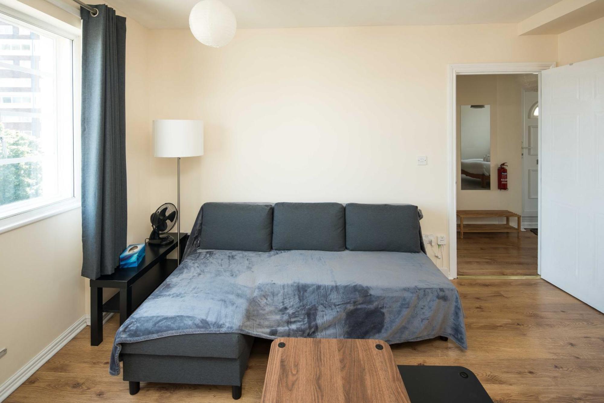 Apartment 2bd Flat - Buzz & Parkside Serenity *