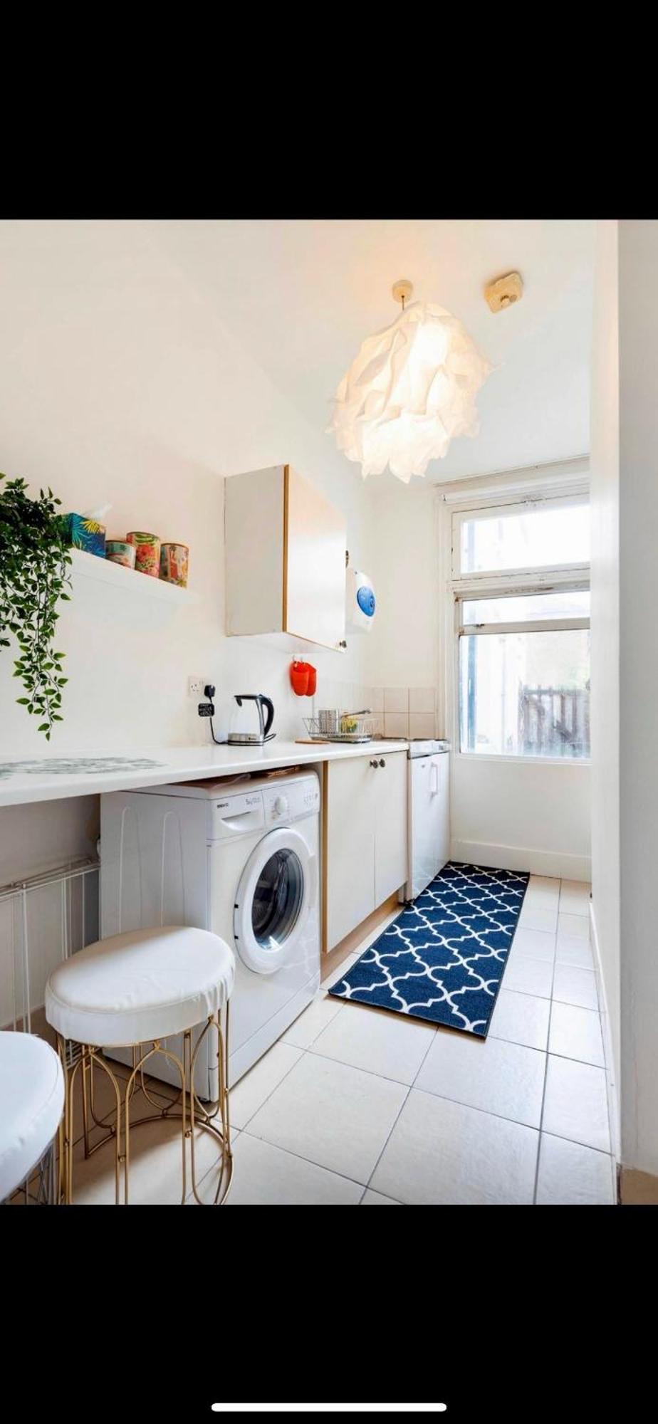 Lägenhet Colourful Flat