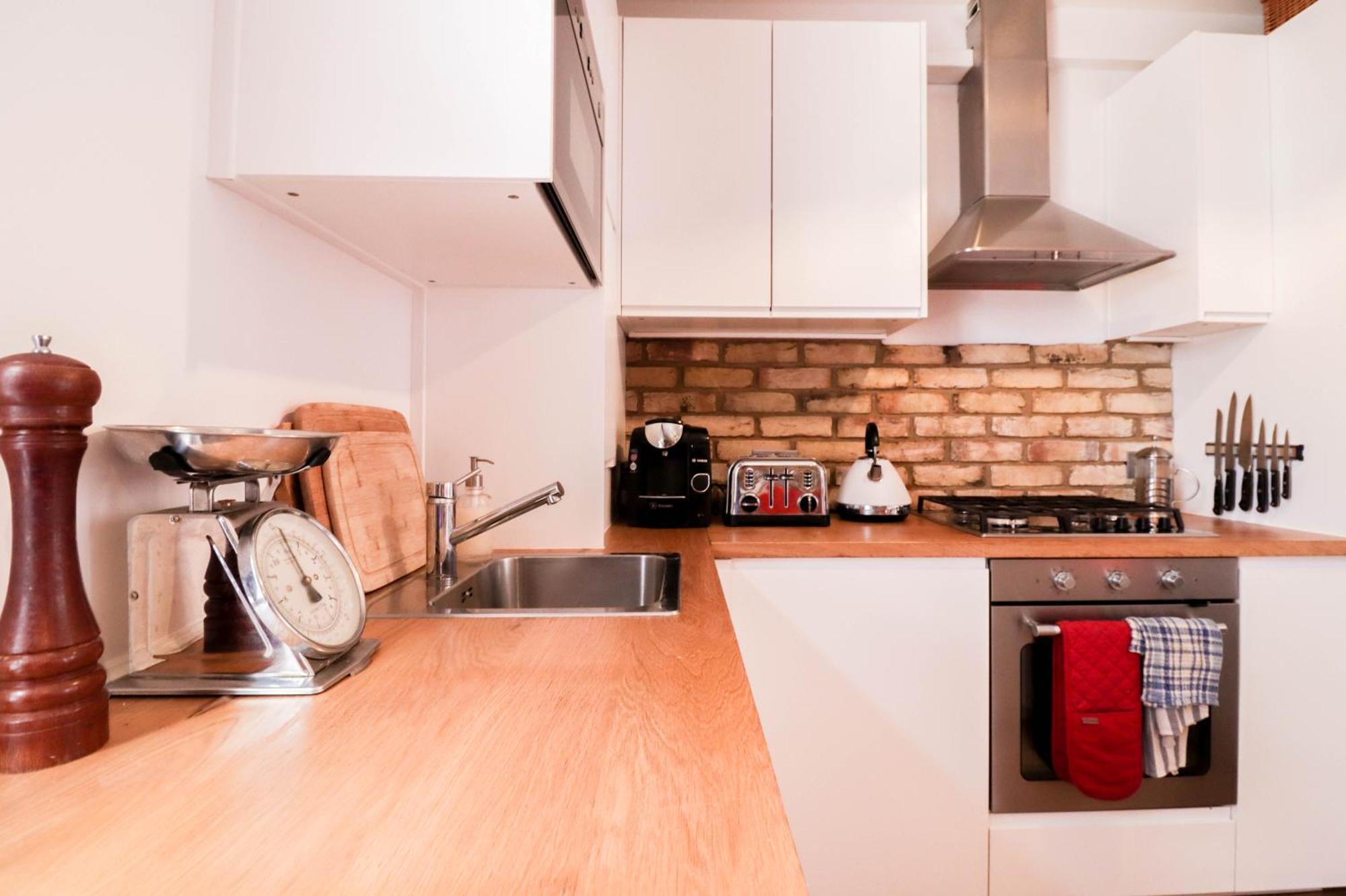 1 Bed Near Regents Park Appartamento *
