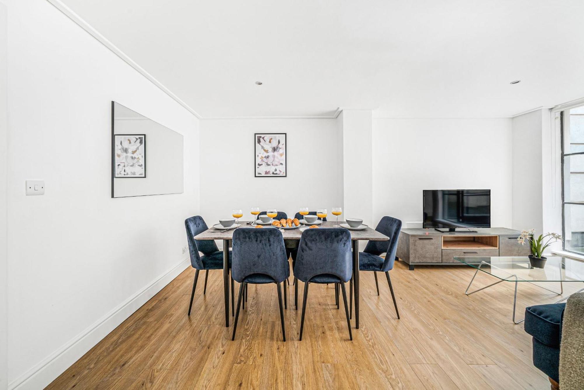 Heart Of Holborn - 2br With Patio - Cityapartmentstay Appartement