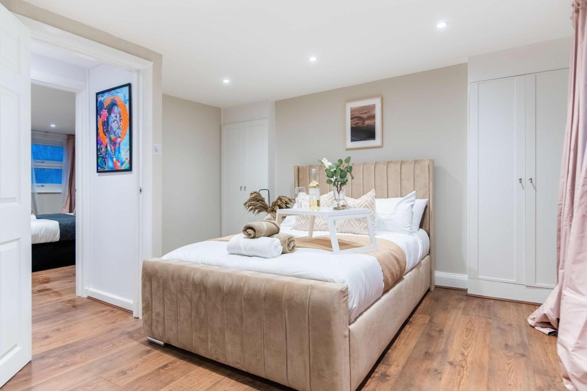 Modern Two Bed Kensington With Free Wifi Appartement *