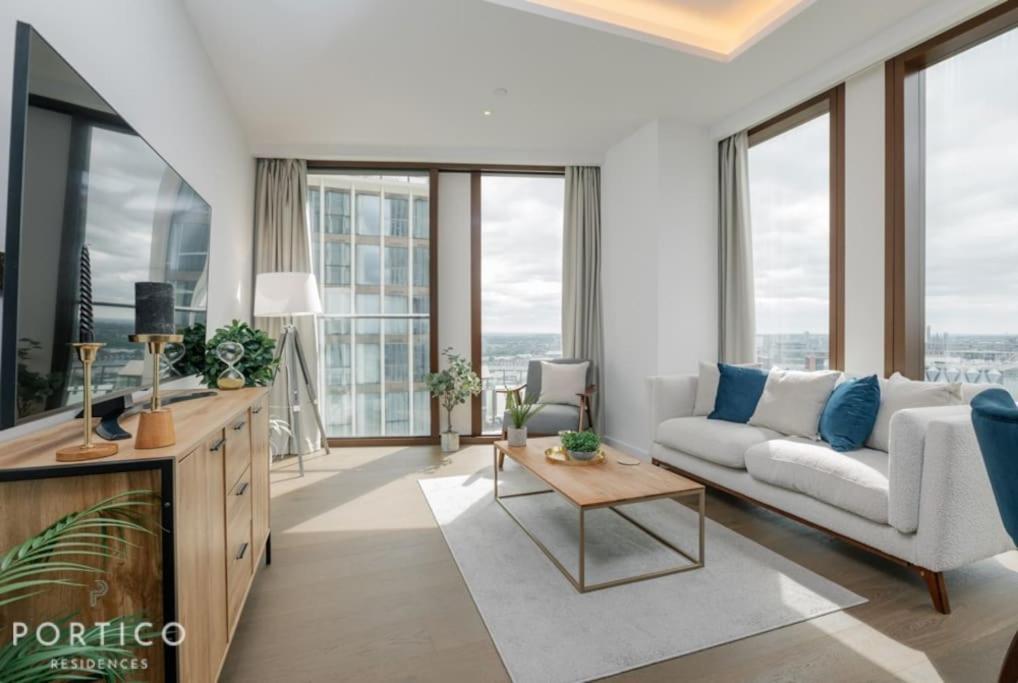 Leilighet Stunning 2-bed With Pool In Nine Elms *