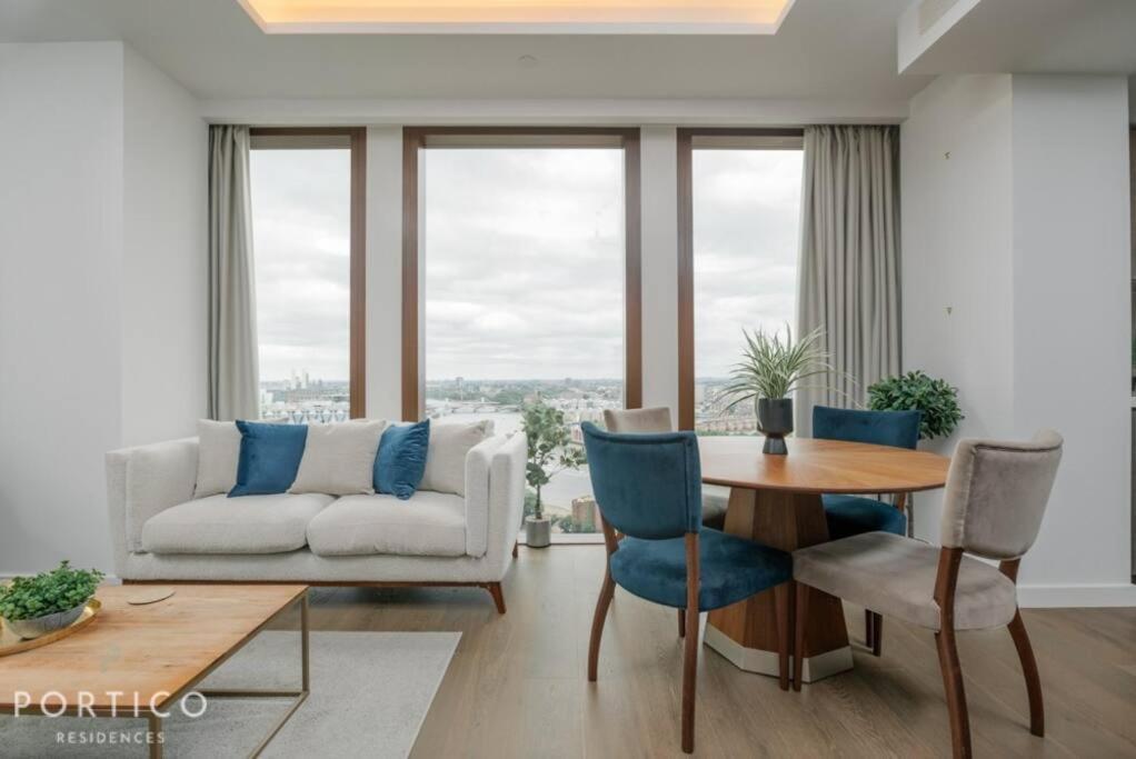 Leilighet Stunning 2-bed With Pool In Nine Elms *