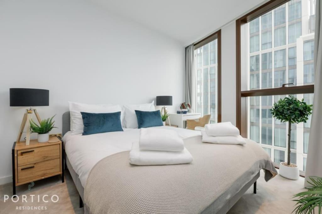 Leilighet Stunning 2-bed With Pool In Nine Elms