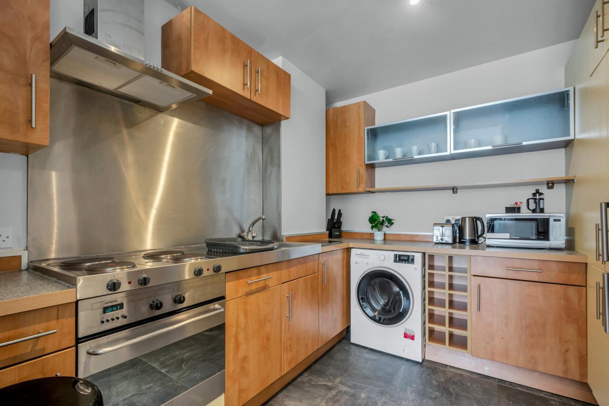 Mysquare Contemporary Serviced In Of Apartment London