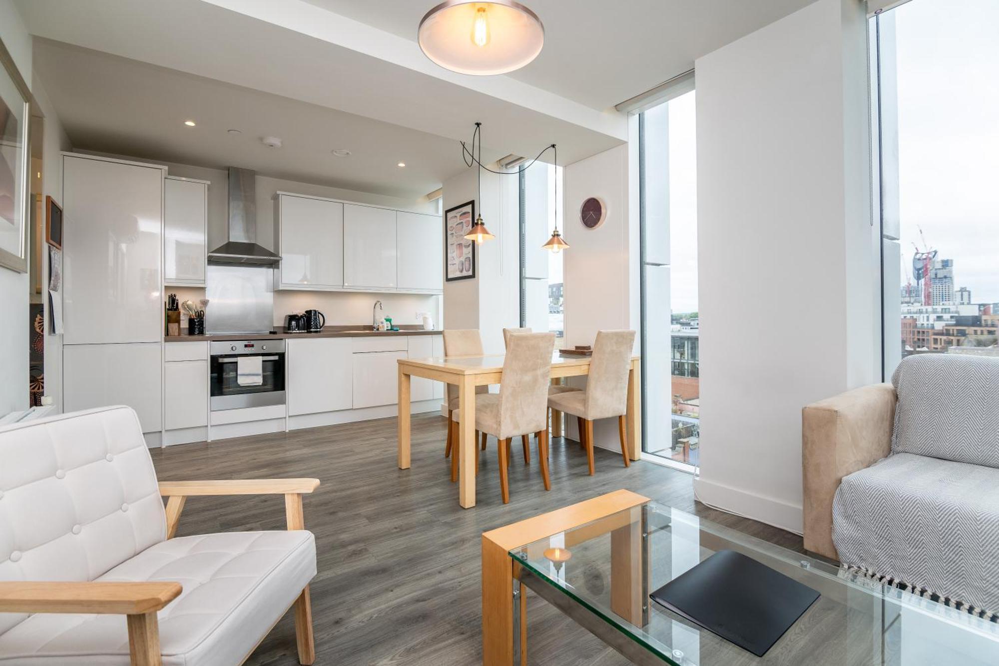 Chic & Stylish 2-bed In The Heart Of Londres