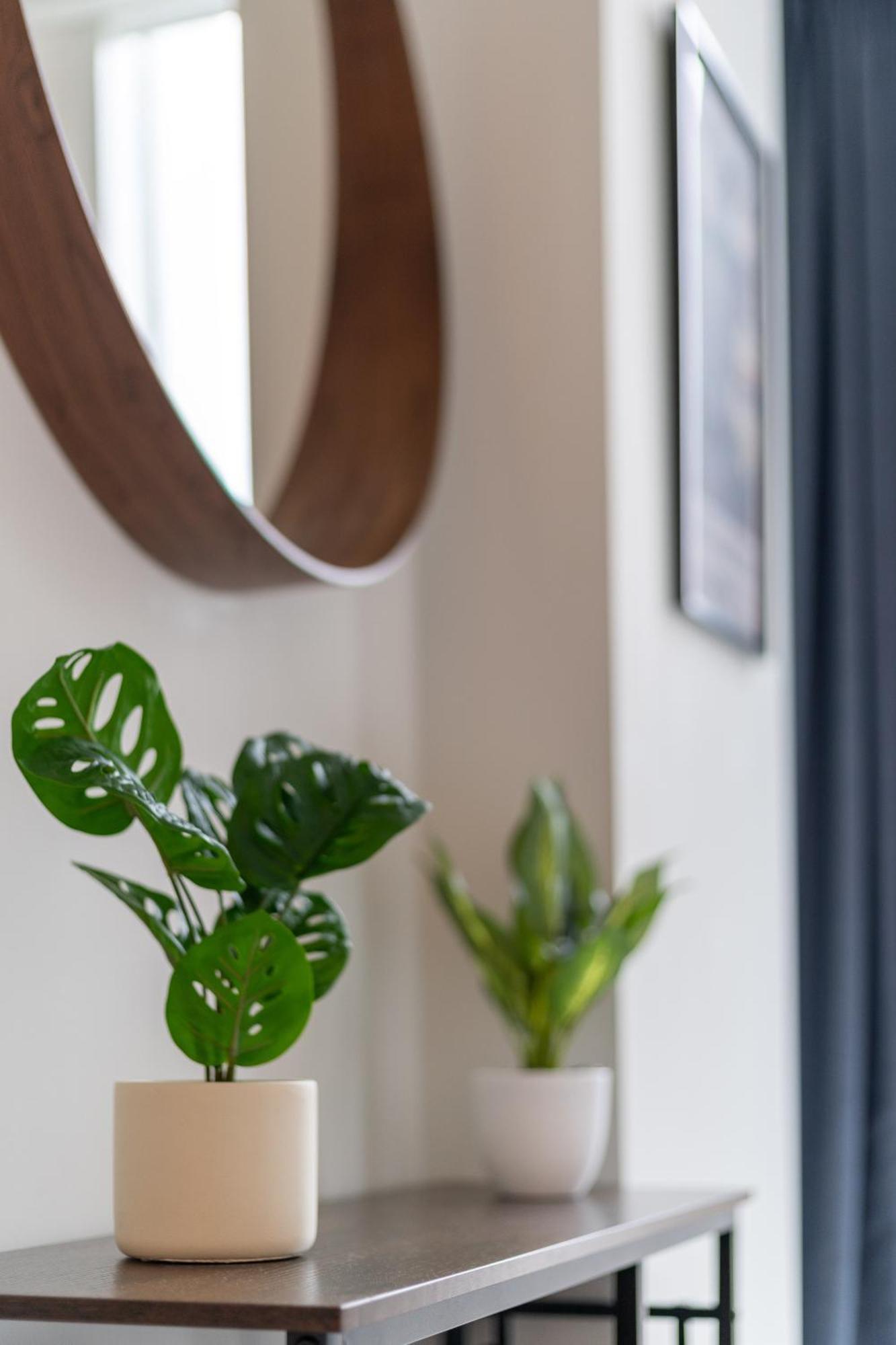 Chic & Stylish 2-bed In The Heart Of Appartement *