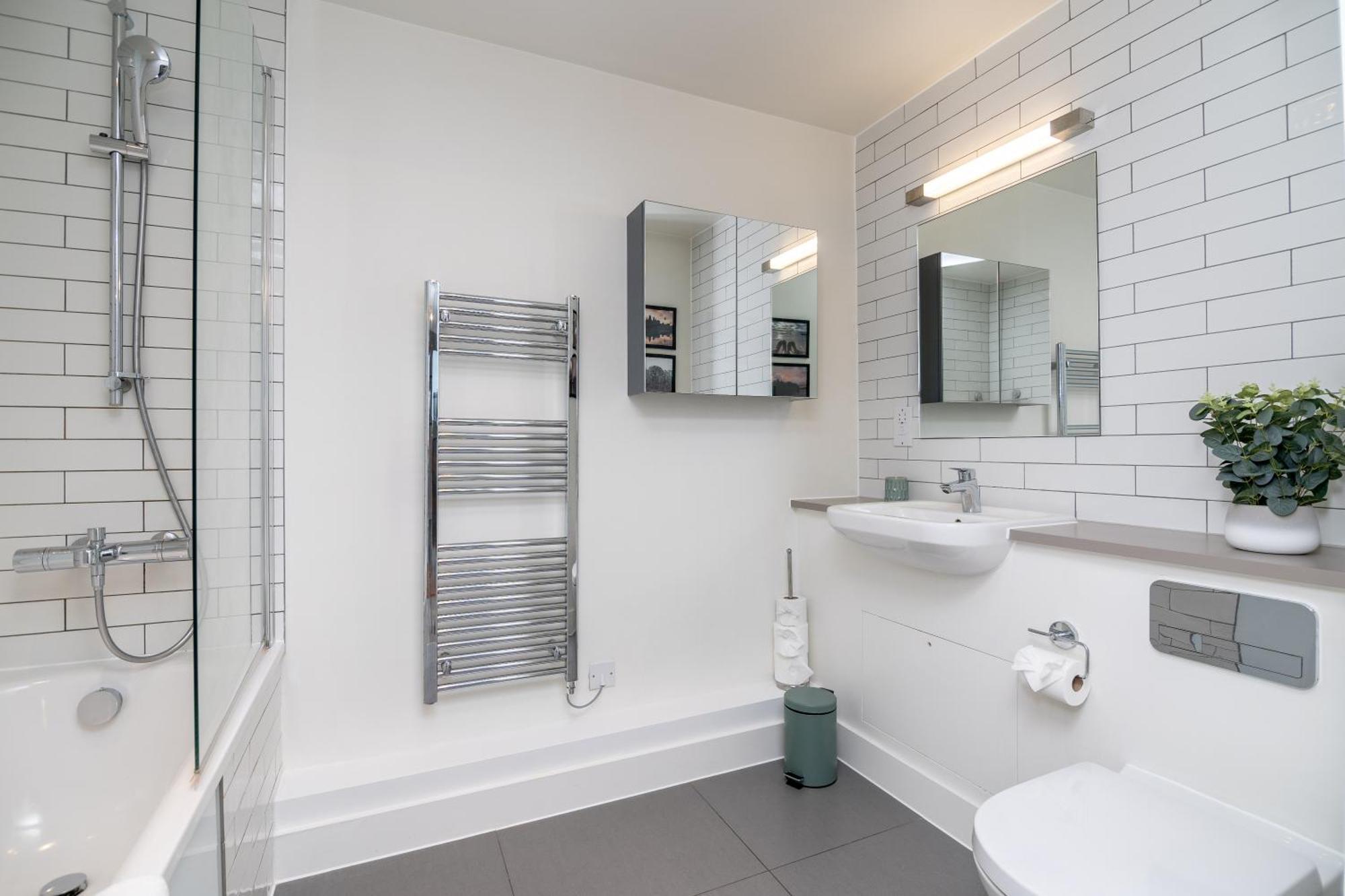 Chic & Stylish 2-bed In The Heart Of Appartement Londres