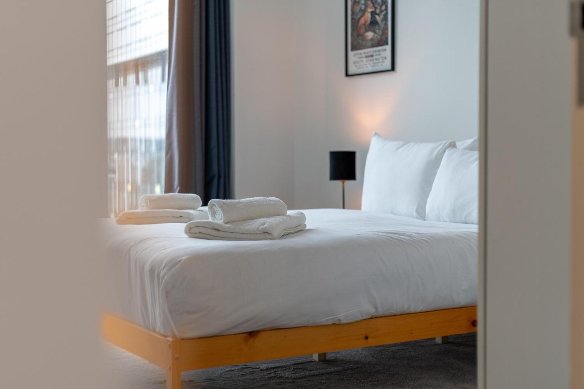 Appartement Chic & Stylish 2-bed In The Heart Of Londres
