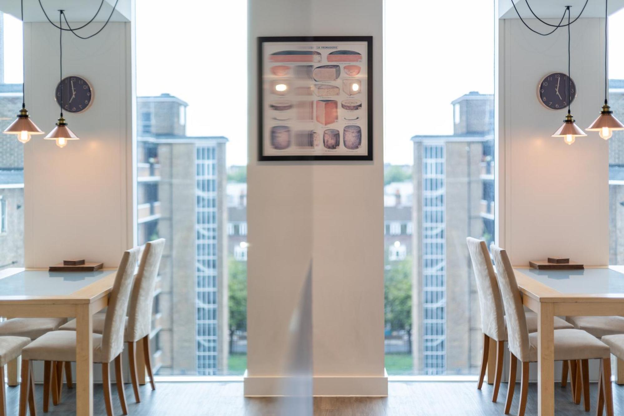 Appartement Chic & Stylish 2-bed In The Heart Of