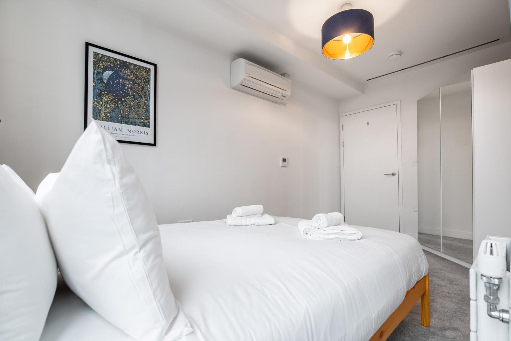 Appartement Chic & Stylish 2-bed In The Heart Of *